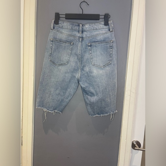 Light Wash Denim Bermuda cut shorts - Picture 5 of 6